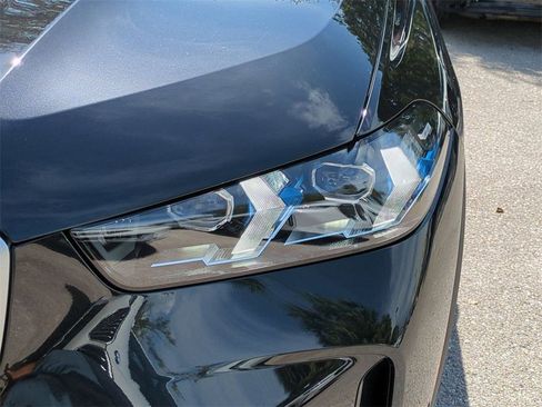 New 2026 BMW X5 xDrive40i w/ Premium Package image 9