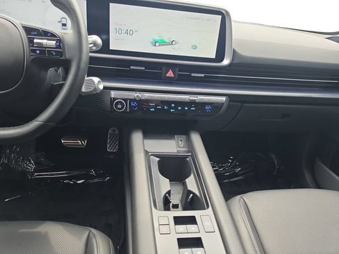 Certified 2024 Hyundai Ioniq 6 Limited RWD image 11