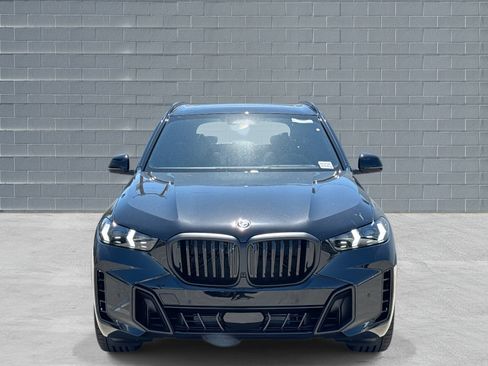 New 2026 BMW X5 xDrive40i w/ Executive Package image 3