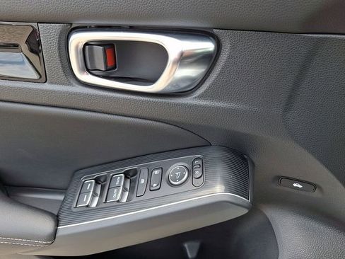 Used 2023 Honda Civic Touring image 13