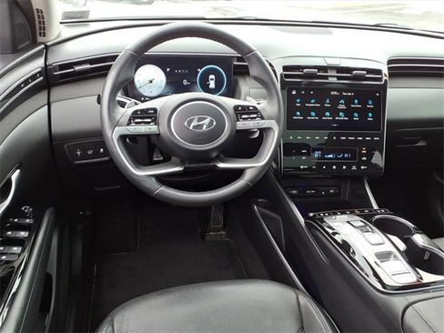 Used 2023 Hyundai Tucson Limited image 11