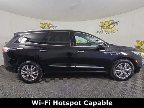 Certified 2023 Buick Enclave Essence image 11