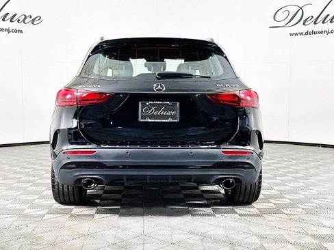 Used 2024 Mercedes-Benz GLA 35 AMG 4MATIC image 5