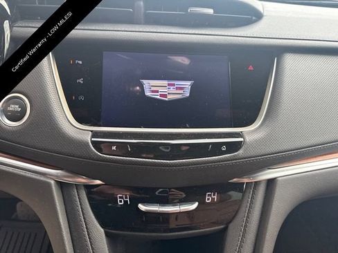 Certified 2024 Cadillac XT5 Premium Luxury w/ Technology Package AWD/4WD image 17