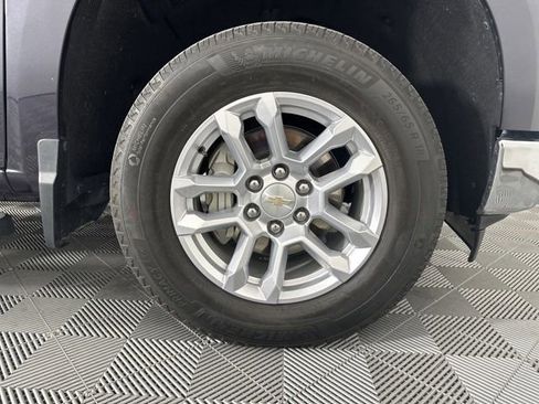 Used 2024 Chevrolet Silverado 1500 LT AWD/4WD image 22