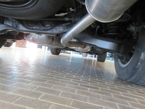 Used 2019 Toyota Highlander SE image 74