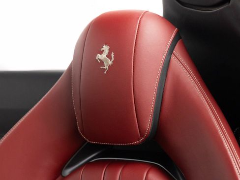 Certified 2021 Ferrari 812 GTS RWD image 59