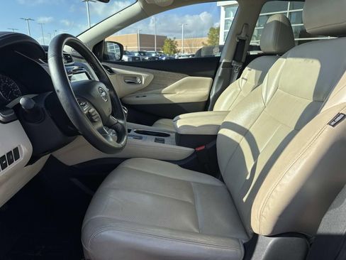 Used 2023 Nissan Murano SL w/ SL Moonroof Package image 18