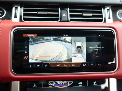Used 2020 Land Rover Range Rover Autobiography image 32
