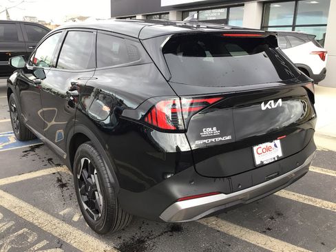New 2026 Kia Sportage S image 4