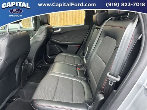 Certified 2023 Ford Escape ST-Line w/ Tech Pack #1 AWD/4WD image 17