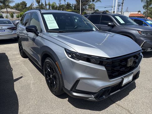 Certified 2025 Honda CR-V Sport-L image 9