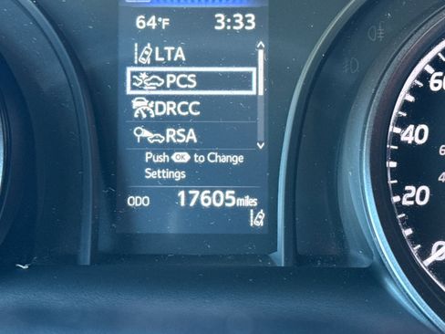 Certified 2023 Toyota Camry SE image 28