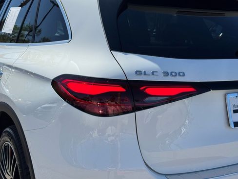 Certified 2026 Mercedes-Benz GLC 300 image 19