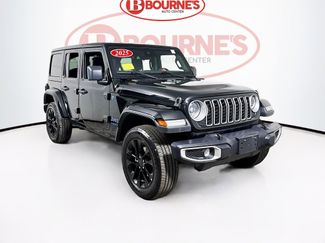 Used 2025 Jeep Wrangler Unlimited Sahara w/ Safety Group AWD/4WD video 1