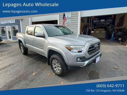 Used 2019 Toyota Tacoma SR5 image 1