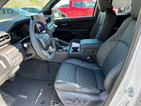 New 2026 Toyota Tacoma TRD Off-Road w/ TRD Off Road Premium Package image 9