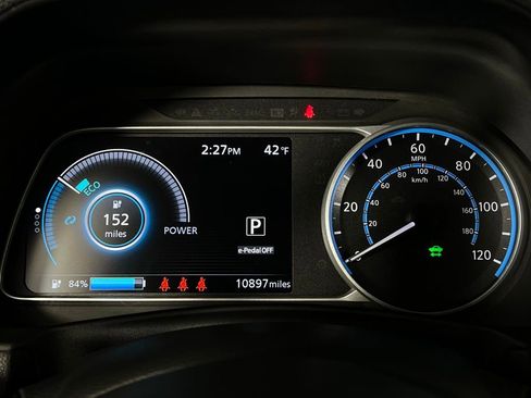 Used 2022 Nissan Leaf SV Plus image 14