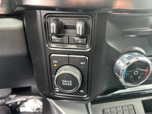New 2026 Ford F250 Lariat w/ Black Appearance Package AWD/4WD image 27