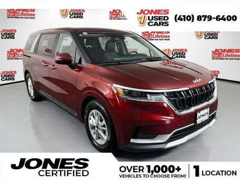 Used 2022 Kia Carnival LX FWD image 1