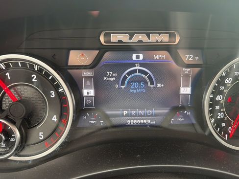 Used 2024 RAM 2500 Laramie AWD/4WD image 1