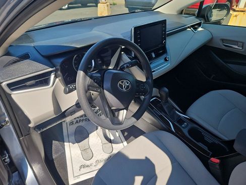 Used 2021 Toyota Corolla LE FWD image 13