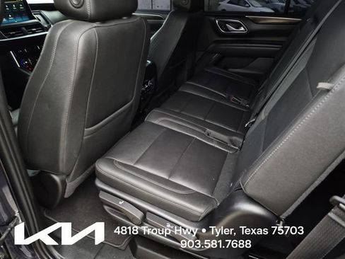 Used 2023 Chevrolet Tahoe Z71 w/ Luxury Package AWD/4WD image 27