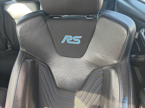 Used 2017 Ford Focus RS image 31