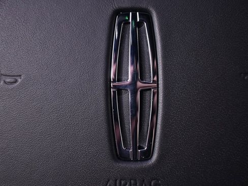 New 2025 Lincoln Navigator Reserve w/ Jet Appearance Package image 33