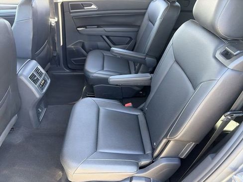 Used 2019 Volkswagen Atlas SE w/ Panoramic Sunroof Package image 18