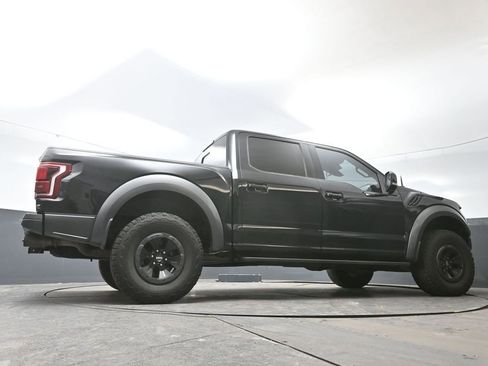 Used 2018 Ford F150 Raptor w/ Equipment Group 802A Luxury image 24