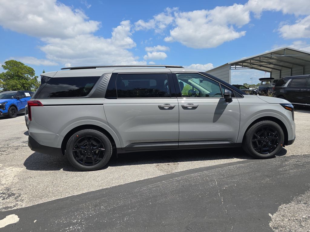 New 2026 Kia Carnival SX Prestige FWD image 9