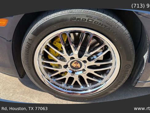 Used 2012 Porsche Panamera 4 image 16