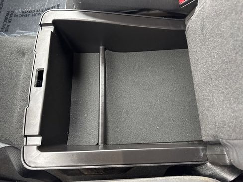 Used 2019 Chevrolet Silverado 1500 LT image 26