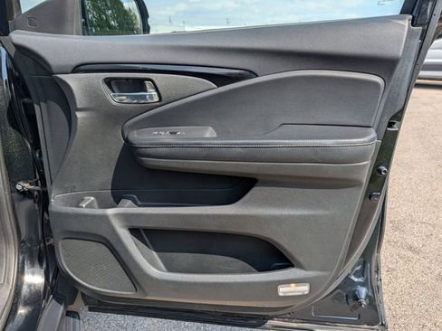Used 2018 Honda Pilot Elite image 36