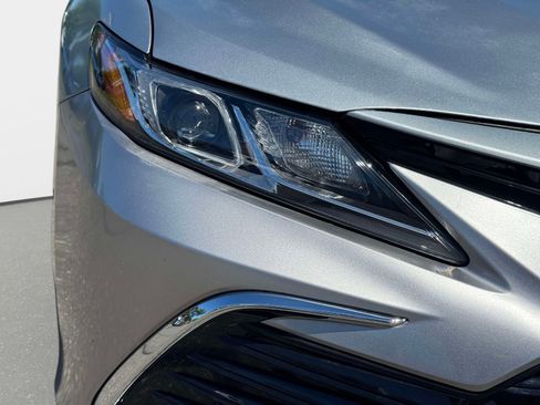 Certified 2021 Toyota Camry LE AWD/4WD image 8