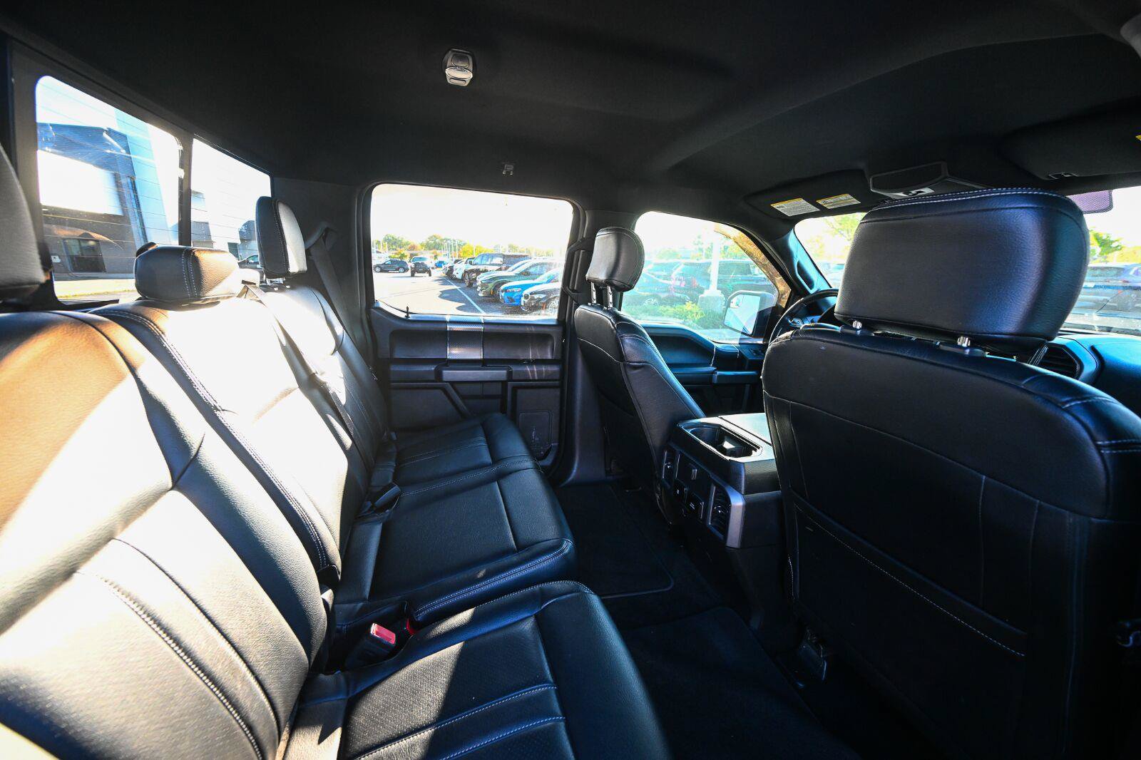Used 2018 Ford F150 XLT w/ Equipment Group 302A Luxury AWD/4WD image 27