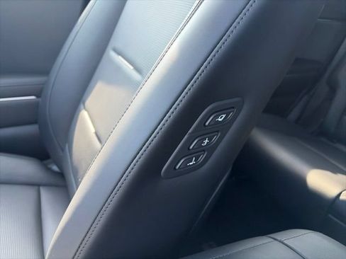 Certified 2026 Hyundai Palisade Calligraphy FWD image 16