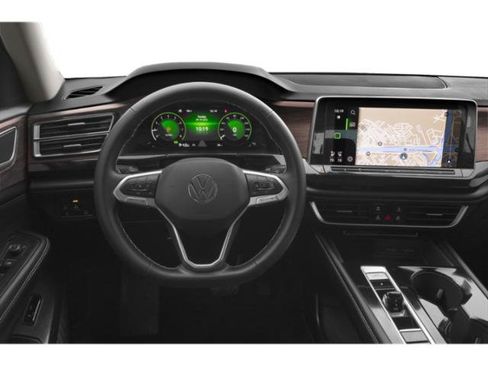 Used 2024 Volkswagen Atlas SEL AWD/4WD image 7