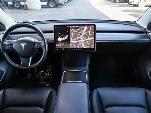 Used 2021 Tesla Model 3 Long Range image 12