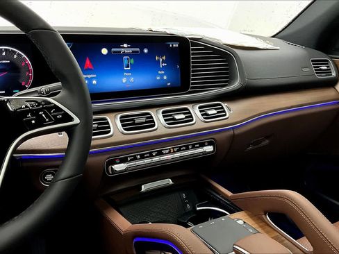 New 2026 Mercedes-Benz GLE 450 4MATIC Coupe image 6
