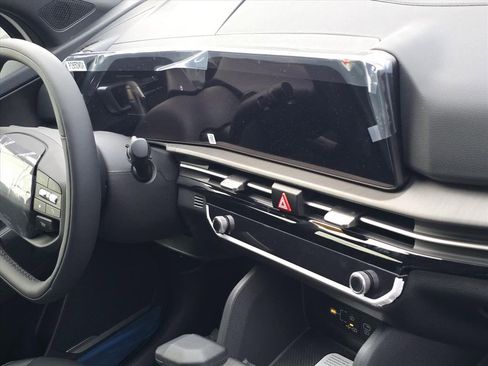 New 2026 Kia Sportage X-Line image 8