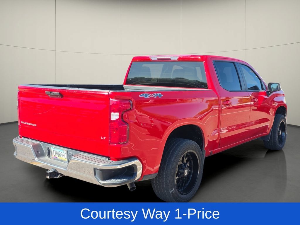 Used 2021 Chevrolet Silverado 1500 LT w/ Bed Protection Package AWD/4WD image 9