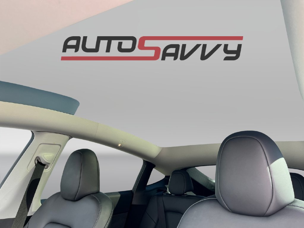 Used 2024 Tesla Model Y Long Range AWD/4WD image 12