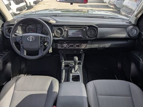 Used 2019 Toyota Tacoma SR w/ SR Convenience Package image 11
