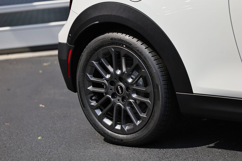 New 2026 MINI Cooper S FWD image 6