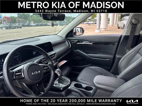 Used 2024 Kia Seltos EX AWD/4WD image 13