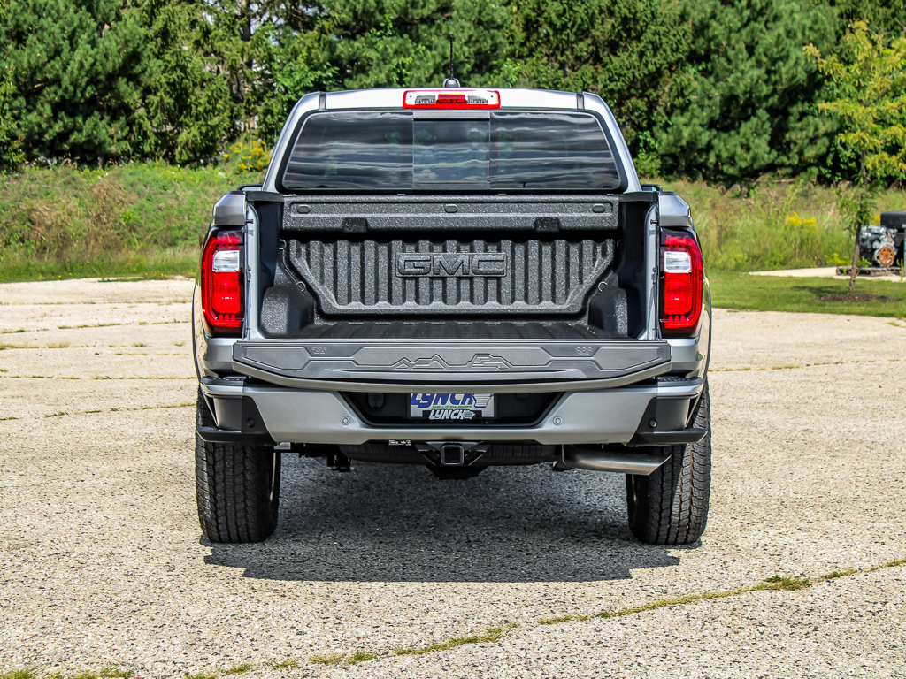 New 2026 GMC Canyon AT4 w/ AT4 Premium Package AWD/4WD image 7