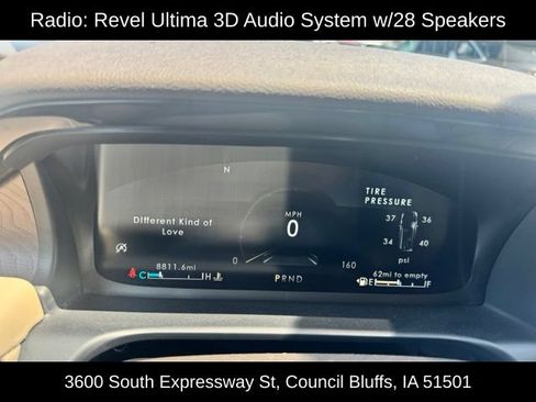 Used 2023 Lincoln Aviator Reserve w/ Equipment Group 201A RWD image 17
