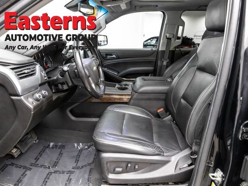 Used 2019 Chevrolet Suburban LT AWD/4WD image 14